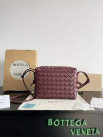 Picture of Bottega Veneta Handbags _SKUfw184633548fw